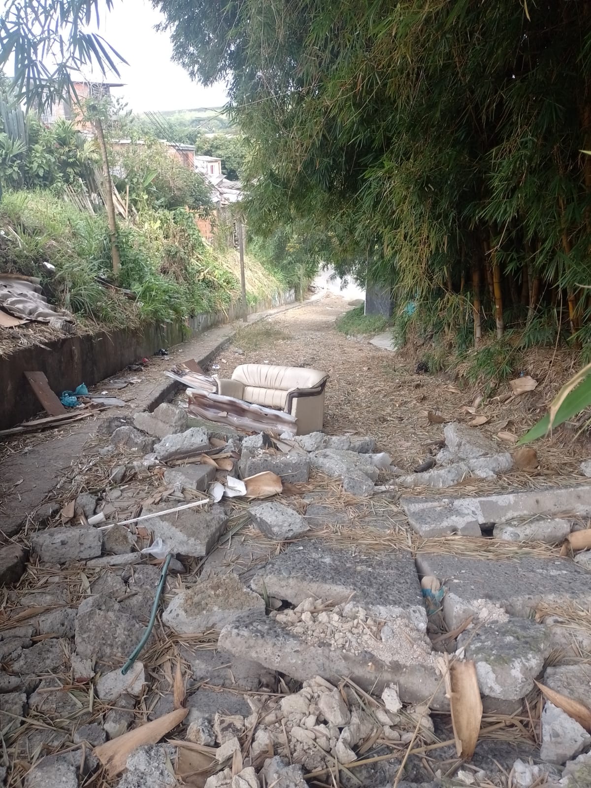 CALLES DE PEREIRA – PRE ELECCIONES