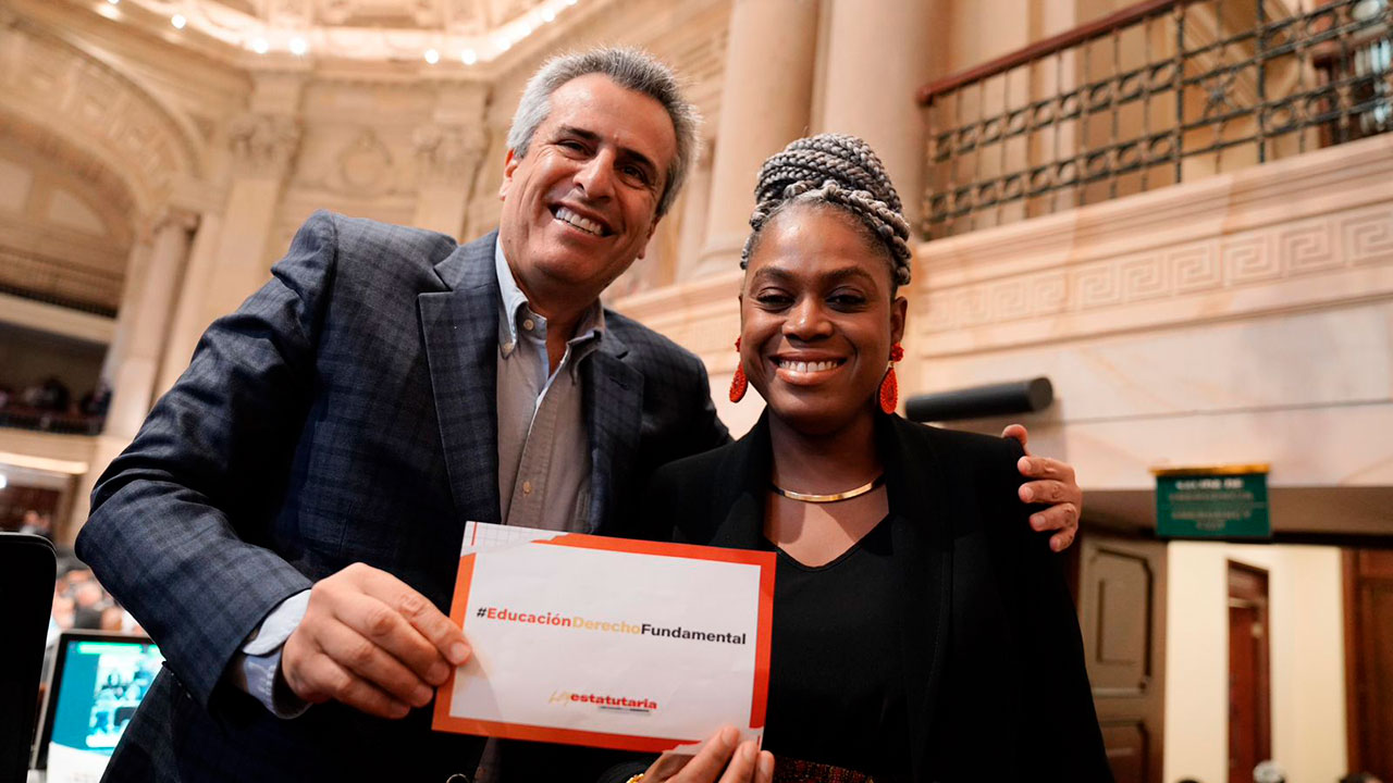 ministra de Educación, Aurora Vergara Figueroa