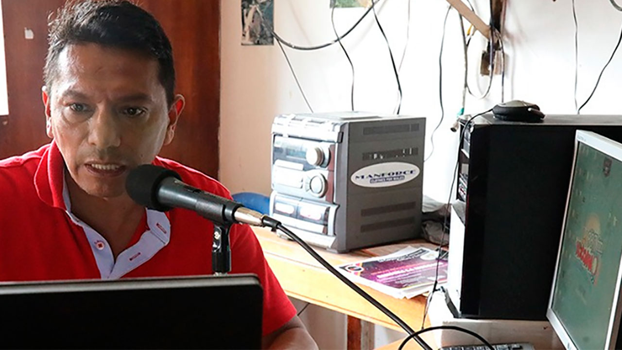 CONVOCATORIA PARA EMISORAS COMUNITARIAS.