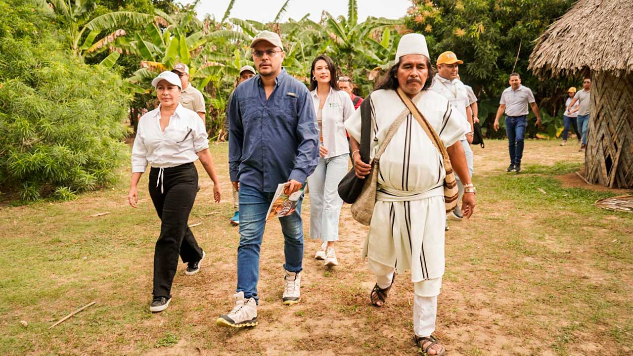 1.000 HECTÁREAS DE TIERRA A RESGUARDO ARHUACO DE LA SIERRA NEVADA.